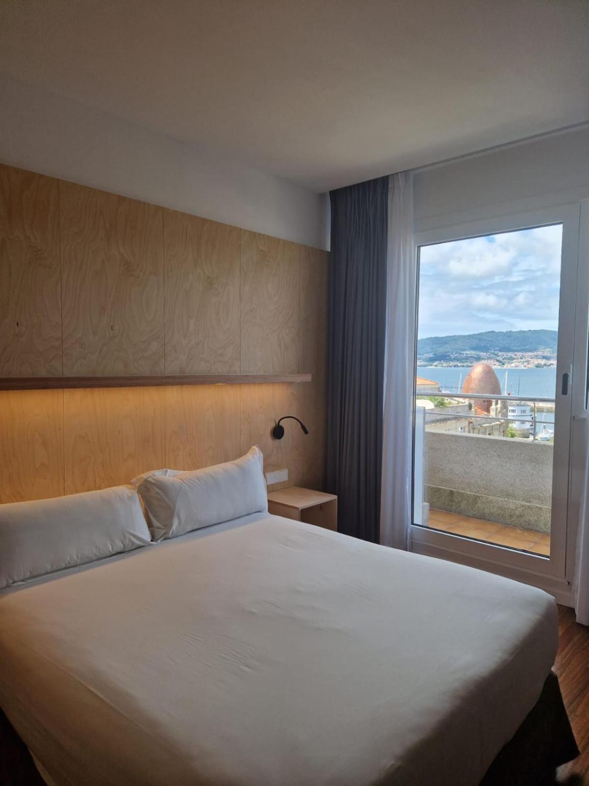 Hotel Maroa Vigo Exterior photo